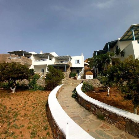 Medusa Accommodation Livadakia Esterno foto