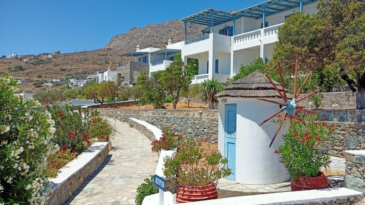 Medusa Accommodation Livadakia Esterno foto