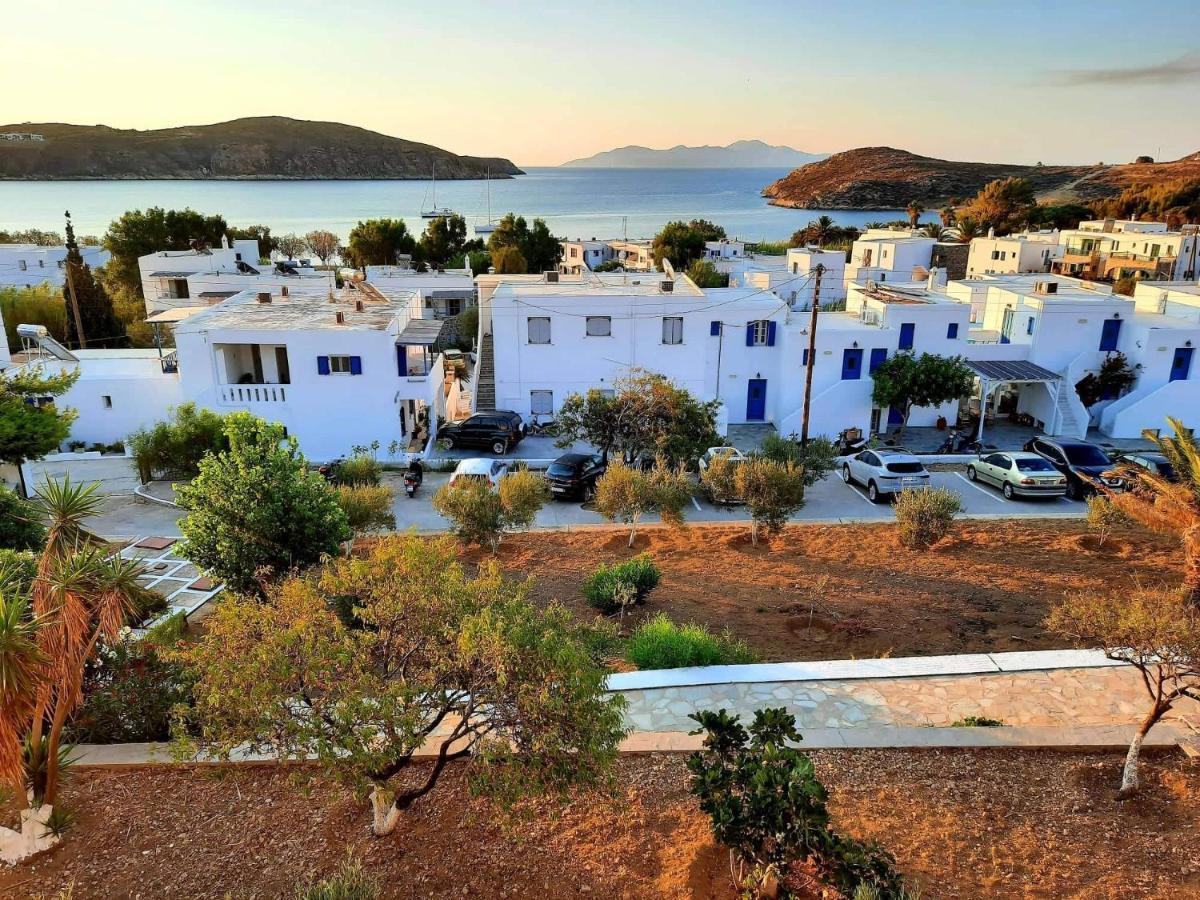 Medusa Accommodation Livadakia Esterno foto