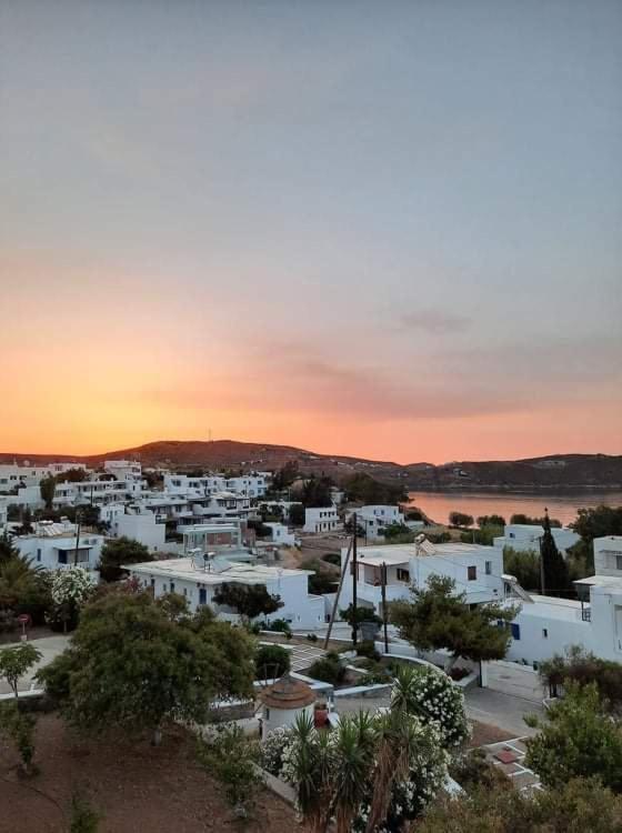 Medusa Accommodation Livadakia Esterno foto